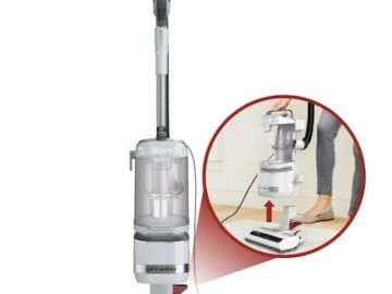 Shark Navigator Lift-Away ADV Upright Vacuum