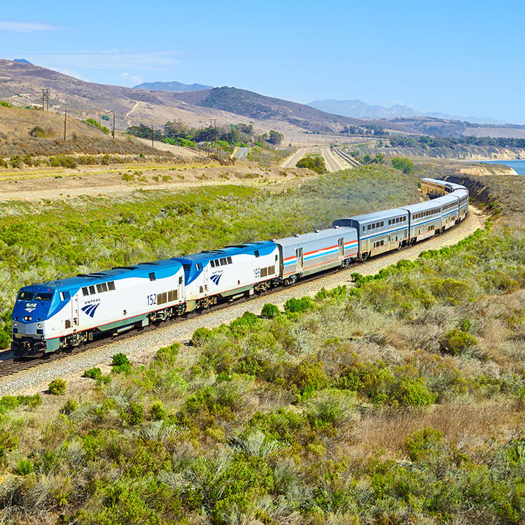 Amtrak USA Rail Pass: 10 Rides in 30 Days for $449