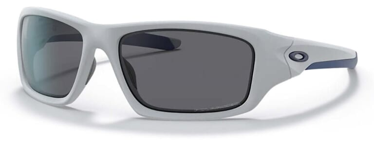 Oakley Sunglasses at Proozy: Up to 50% off + Extra 25% off + free shipping
