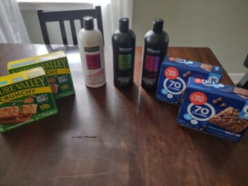 Brigette’s $1.56 CVS Shopping Trip ($3+ Money Maker after Rewards!) and $19.49 Walgreens Shopping Trip ($3.24 after Rewards!)