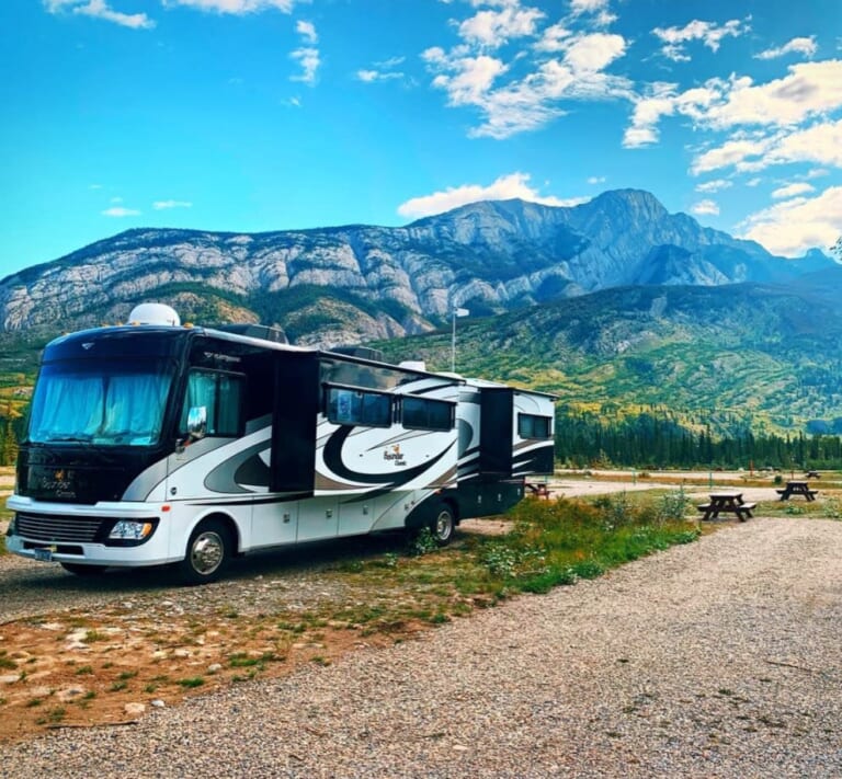 RVshare RV Rentals: $25 off bookings of $400 or more