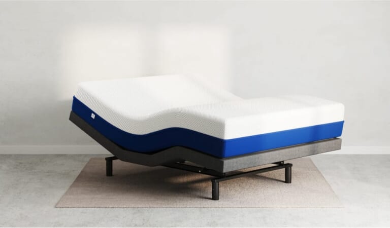 Amerisleep Presidents' Day Sale: $450 off any mattress + free shipping