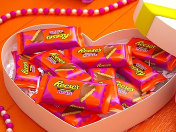 REESE’S 36-Count Milk Chocolate Peanut Butter Hearts, 1.2 oz $23.03 (Reg. $33) – 64¢ Each