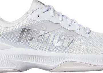 Nike Clearance at Dick's Sporting Goods: Up to 50% off + free shipping w/ $49