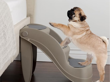 Petmaker 3-Step Non-Slip Foldable Pet Stairs $14 (Reg. $30)