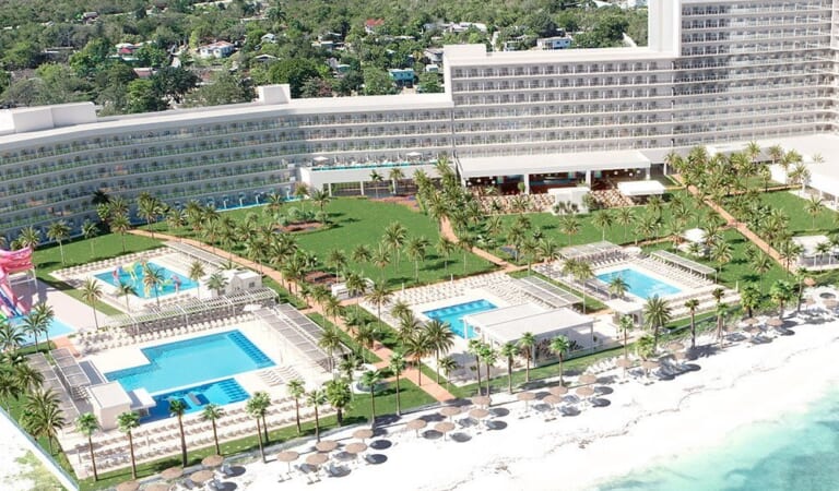 Brand New All-Inclusive Family Friendly Hotel RIU Palace Aquarelle in Jamaica From $139 per person/night