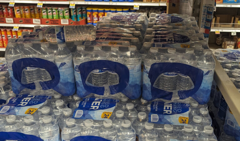 Kroger Purified Drinking Water 24-Pack Just $2.99 At Kroger