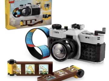 LEGO Creator 3 in 1 Retro Camera Toy
