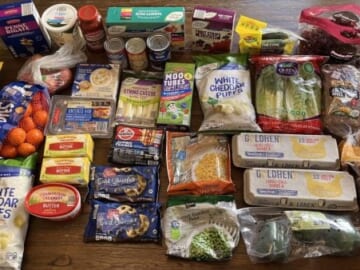 Gretchen’s $122 Grocery Shopping Trip and Weekly Menu Plan for 6!