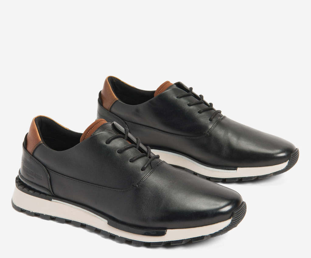 Kenneth Cole 48-Hour Flash Sale: 30% off everything + free shipping w/ $100