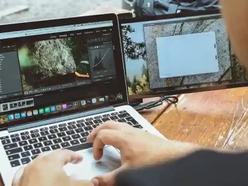 The Ultimate Guide to Choosing the Best Portable Monitor for Your Laptop