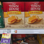 Kellogg’s Town House Crackers As Low As $2 At Kroger (Regular Price $4.29)