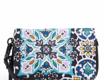 *HOT* Vera Bradley Sale: Up to 85% off, Extra 20% off + Free Shipping!